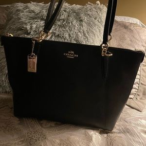 Coach shoulder bag